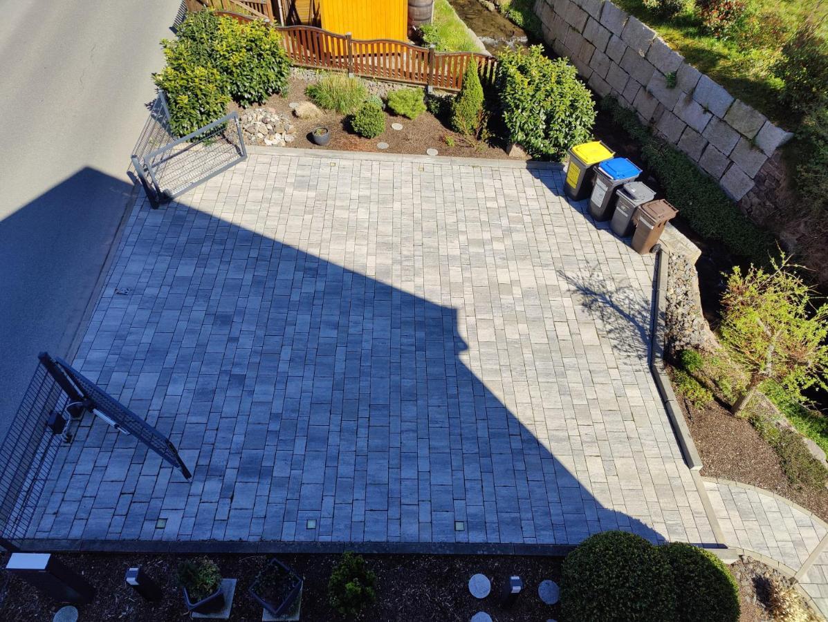 קמניץ Ferienhaus Villa Adelsberg Mit Dachterrasse In Zentraler Lage Fuer Bis Zu 10 Personen מראה חיצוני תמונה